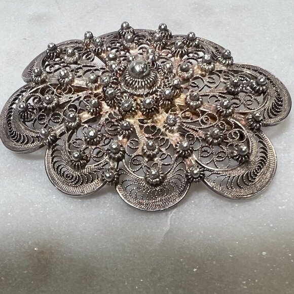 Antique 800 Silver Domed Brooch Genova Italy Filigree Etruscan Revival Scroll - Picture 2 of 10